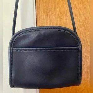 Vintage Coach Abbie Crossbody in Navy Style 9017